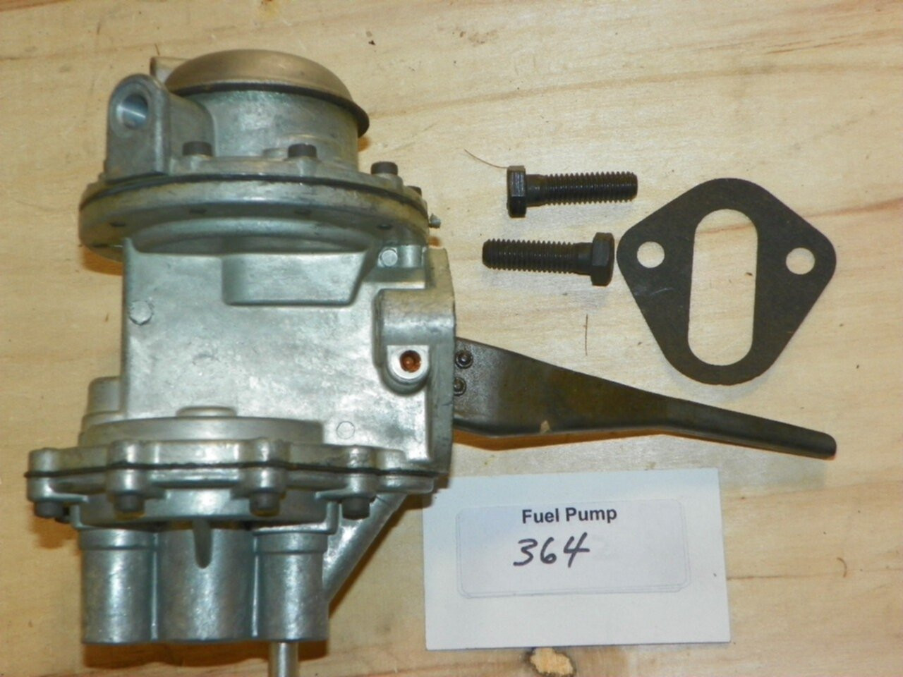 AMC Rambler V8 1967 Mechanical Fuel Pump Part No.: 364