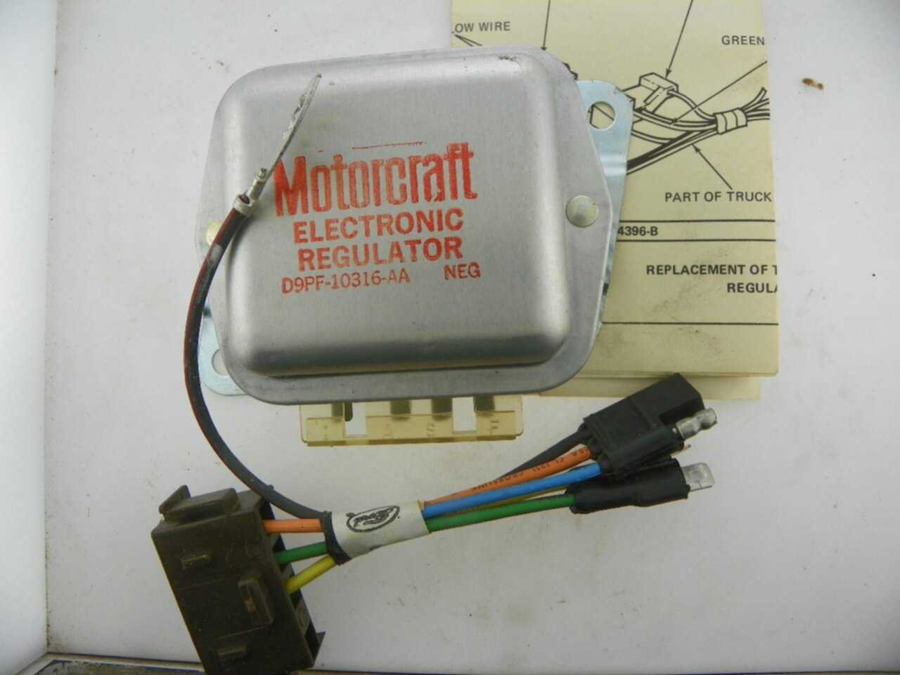 New Motorcraft Ford Truck Bus 1966-73 Alternator Regulator Kit