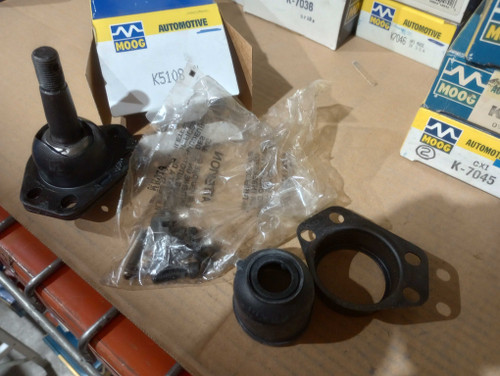 Buick Special Camaro Chevy II Firebird 1964-70 NOS Upper Ball Joint Moog k5108. Shop vintage car parts at ocpnw.com!