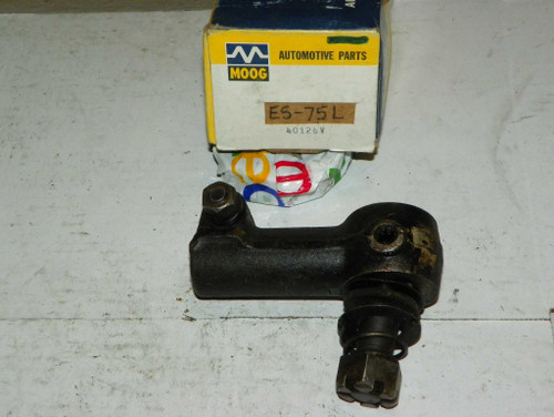 Dodge Truck 1942-59 GMC 1946 REO White 1946-53 NOS Tie Rod Ends Moog ES-75L USA. Shop vintage car parts at ocpnw.com!
