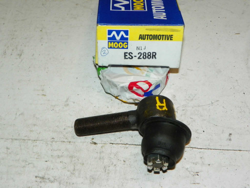 Dodge Truck 1961-64 NOS Tie Rod Ends Moog ES-288R Made in USA. Shop vintage car parts at ocpnw.com!
