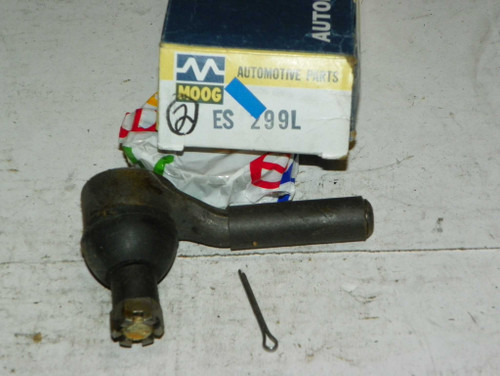 Oldsmobile 1961-62 NOS Tie Rod Ends Moog ES-299L Made in USA. Shop vintage car parts at ocpnw.com!
