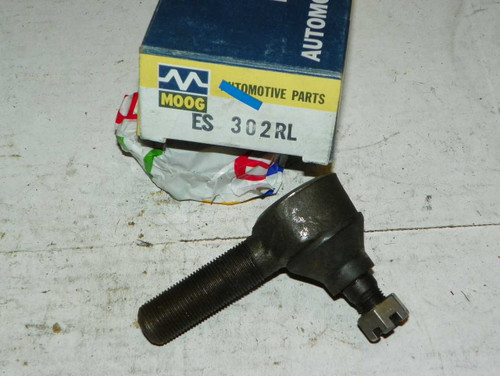 Buick 1961 NOS Tie Rod Ends Moog ES-302RL Made in USA. Shop vintage car parts at ocpnw.com!
