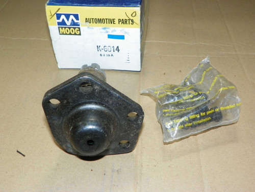 Moog K6014 Upper Ball Joint 1960-1962 Chevrolet GMC Truck C10 C20 C30 NOS