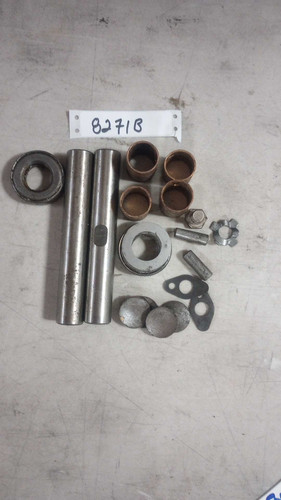 Chrysler 8 1935-39 NOS King Pin Set Moog # 8271B 30147 Made in USA (see desc). Shop vintage car parts at ocpnw.com!