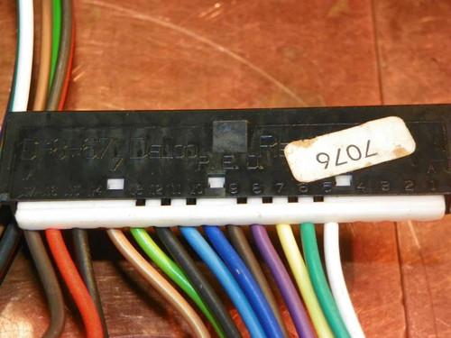 Buick Reatta 1990-91 Cadillac Fleetwood 1988 NOS Turn Signal SW 1997076 D6258