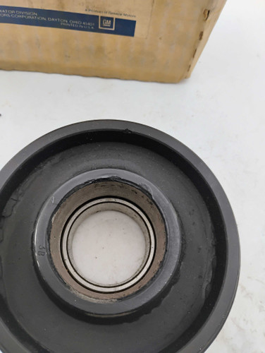 NOS Delco OEM Air Conditioning Pulley & Bearing Assembly 6551465
