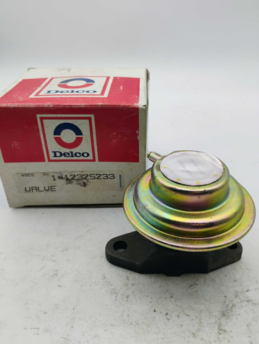 CHEVROLET PONTIAC 1980-1981 NOS AC Delco EGR Valve 12325233 17050062