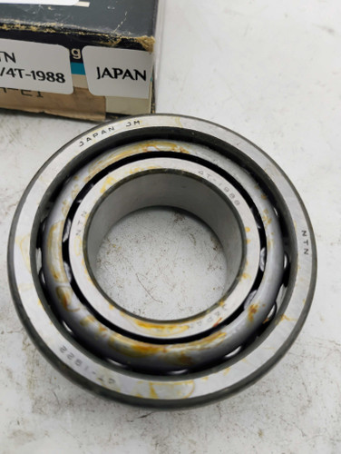 NTN 4T-1922/4T-1988 Roller Bearing NOS Made in Japan