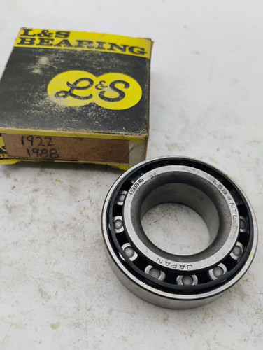 L&S 1922/1988 Tapered Roller Bearing Cone NOS Made in Japan