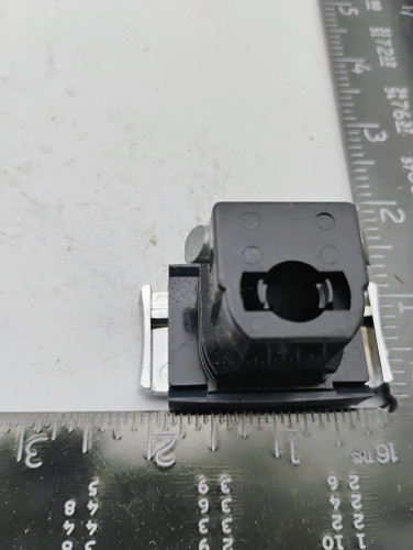 GM 25520539 Squeeze Latch NOS Made in USA