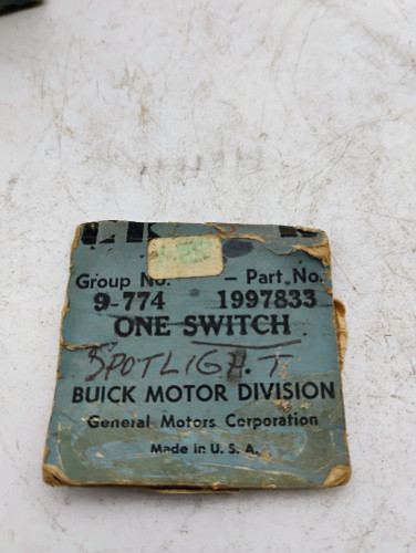 1949 Buick Super RM 50-70 1997833 Accessory Fog Light Switch NOS Made in USA