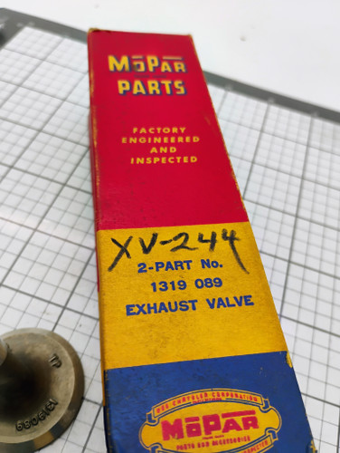 Chrysler DeSoto 1948-54 Mopar 1319089 Exhaust Valve NOS Made in USA