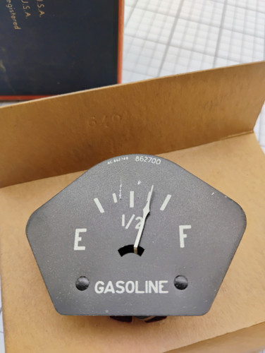 AC 862700 1933 Chevrolet Gas Fuel Gauge NOS Made in USA