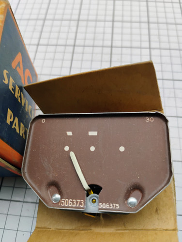 1940-46 Chevrolet Car AC 1506373 Oil Pressure Gauge NOS Made in USA