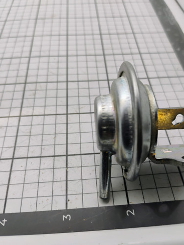 Corvair 6 1962-69 Replaces 7021050-X Vacuum Break NOS Made in USA