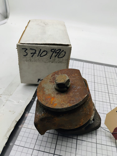 Chevrolet Truck 1938-53 GM 3710990 Motor Mount NOS Made in USA