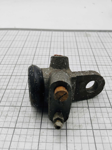 New Old Stock MOPAR Drum Brake Wheel Cylinder 1117801 For DODGE PLYMOUTH 49-56