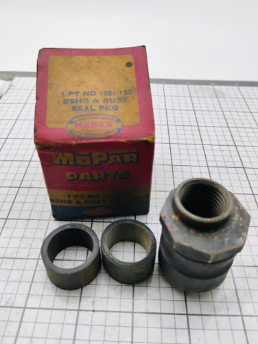 CDPD 1941-56 Mopar 1321130 Bushing & Dust Seal Package NOS Made in USA
