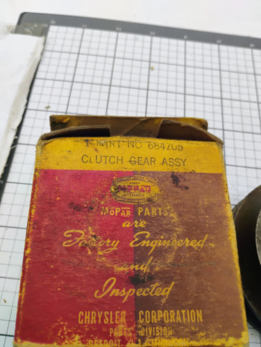 CDPD 8 Cyl.  1936-39 Mopar 684705 Clutch Gear NOS Made in USA