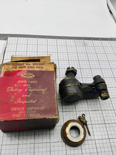 Dodge Plymouth 1934-38 Mopar 951297 RH Inner Tie Rod End Package NOS Made in USA