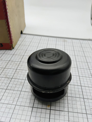 Kaiser Frazer 1946-50 Wohlert 9003 repl 200261 Oil Deflector Caps NORS Made in USA