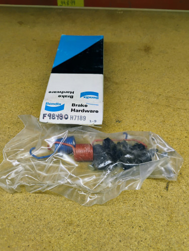 Bendix H7189 Drum Brake Hardware Kit 74-78 VW Dasher Scirocco Rear