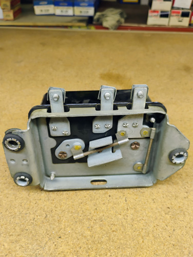 BlueStreak VR347XP Polamatic 6V Regulator NORS Made in USA