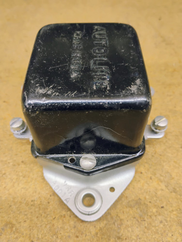 AutoLite VRR-4001A Voltage Regulator NOS Made in USA VR207