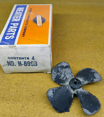 Four Seasons H899B Plastic Fan NORS Made in USA