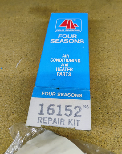 Four Seasons 16152 AC System Service Kit Valve Cores Caps Universal NORS
