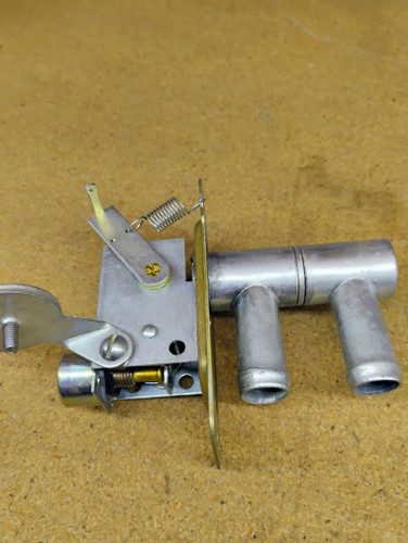 Everco H1286 Heater Valve Made in USA NORS