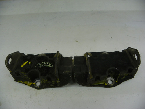 Ford C9LY-6038-A and C9LY-6038-B Motor Mounts for 1969-1970 Mustang Boss 429 restoration