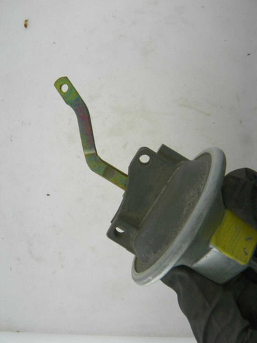 Motorcraft DD-642 / D3HZ-12370-B Vacuum Advance Fitment (Ford FT Trucks 1973-1979)