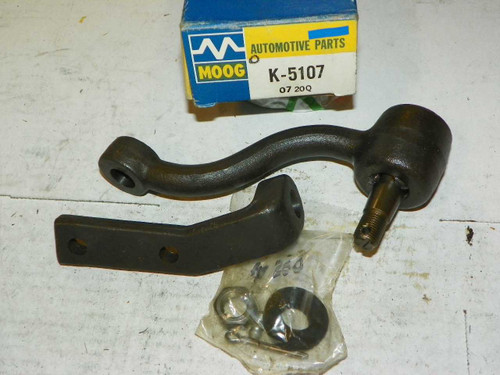 Oldsmobile 1963-64 NOS High-Performance Idler Arm Moog K5107 Made in USA. Shop vintage car parts at ocpnw.com! Oldsmobile 1963-64 NOS High-Performance Idler Arm Moog K5107 Made in USA. Shop vintage car parts at ocpnw.com!