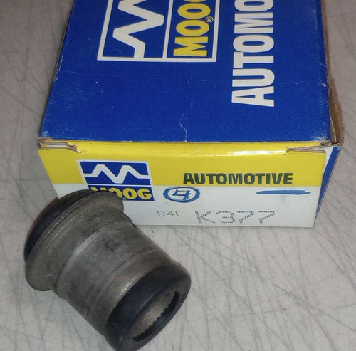Chevrolet 1955-57 NOS Idler Arm Bushing Moog K-377 repl GM 3714574 USA. Shop vintage car parts at ocpnw.com! Chevrolet 1955-57 NOS Idler Arm Bushing Moog K-377 repl GM 3714574 USA. Shop vintage car parts at ocpnw.com!