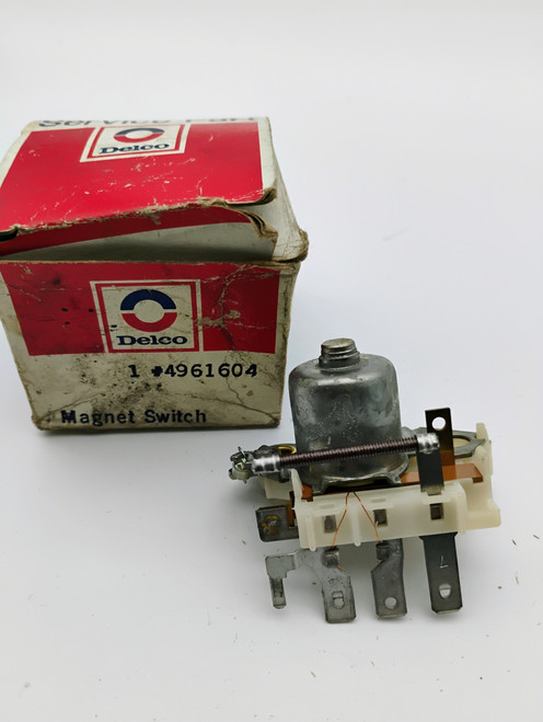 Delco 4961604 Magnetic Wiper Terminal Switch NOS Made in USA. Shop vintage car parts at ocpnw.com! Delco 4961604 Magnetic Wiper Terminal Switch NOS Made in USA. Shop vintage car parts at ocpnw.com!
