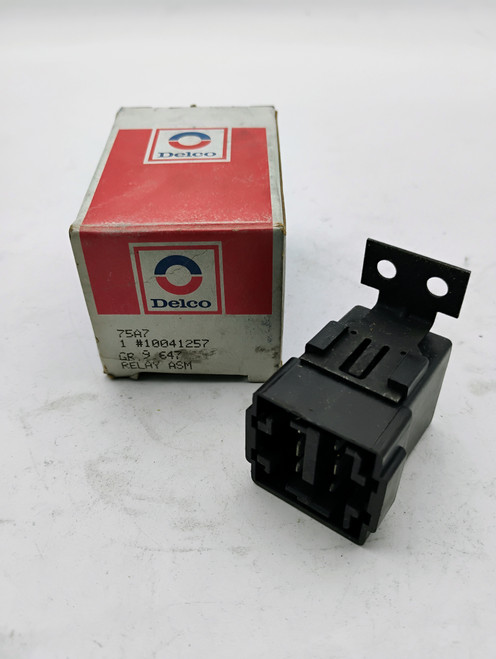 Delco 100412257 Power Antenna Relay NOS Made in USA. Shop vintage car parts at ocpnw.com!