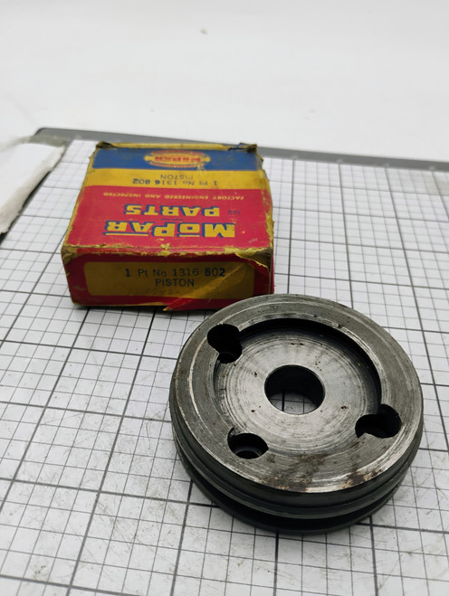 Chrysler DeSoto 1952-53 Mopar 1316802 Power Steering Gear Piston NOS Made in USA