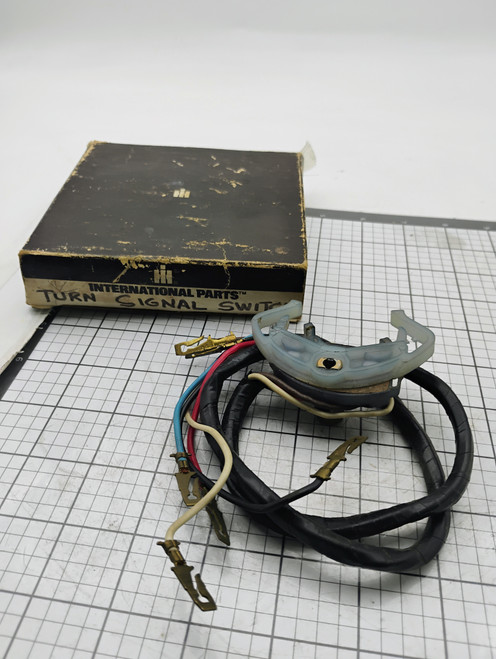 TravelAll Pickup 1949-60 International 260609C91 Turn Signal Switch NOS Made in USA TravelAll Pickup 1949-60 International 260609C91 Turn Signal Switch NOS Made in USA