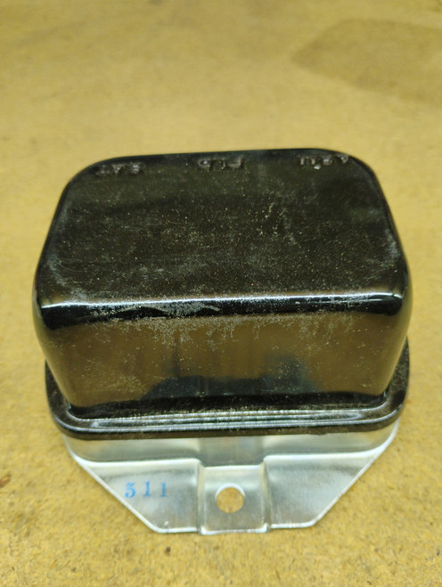 Standard VR21 Voltage Regulator NORS Made in USA Standard VR21 Voltage Regulator NORS Made in USA