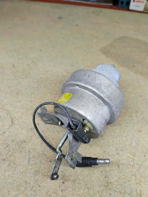 Mopar 3656304 Vacuum Advance B-Body 400 NOS Made in USA