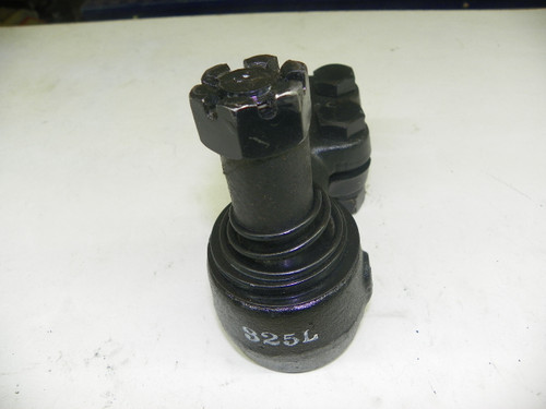 Moog ES325L Tie Rod End 1960-1978 Chevy GMC International Heavy Truck NORS