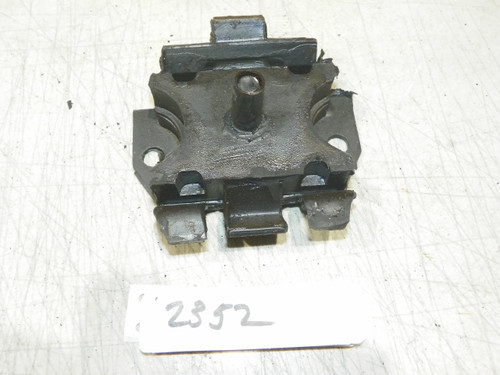 Doan 2352 Front Motor Mount for 1961-1963 Pontiac Tempest LeMans restoration