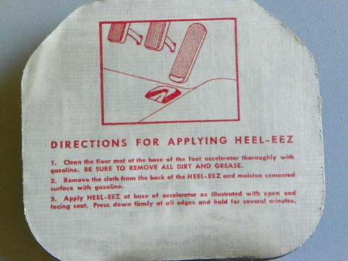 Genuine Vintage Heel-Eez Accelerator Heel Rest Pad Guard Universal ([NOS])