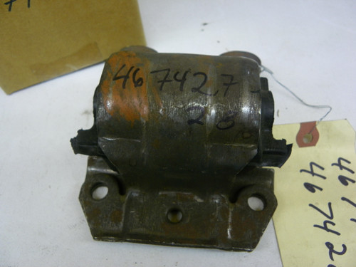 GM OEM 467427 (2436) Front Motor Mount for 1978-1981 Chevrolet Camaro Malibu Monte Carlo restoration.