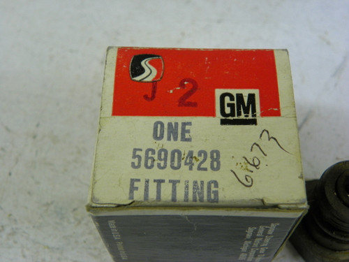 GM 5690428 Fitting for vintage auto restoration. - Image 2