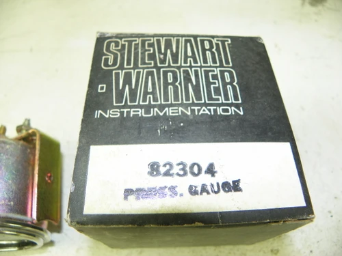 Stewart Warner 82304 Oil Pressure Gauge 0-80 PSI for vintage vehicle restoration - Image 2