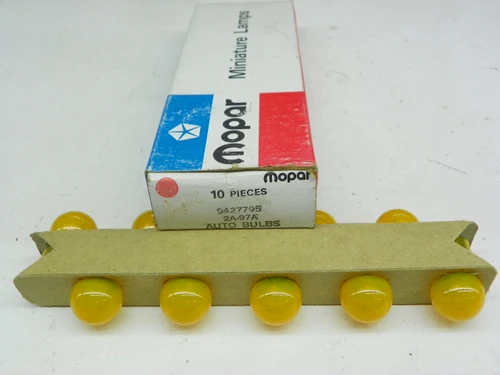 Mopar 9427795 Auto Bulbs 12V 21W Amber for vintage automotive electrical restoration - Image 1