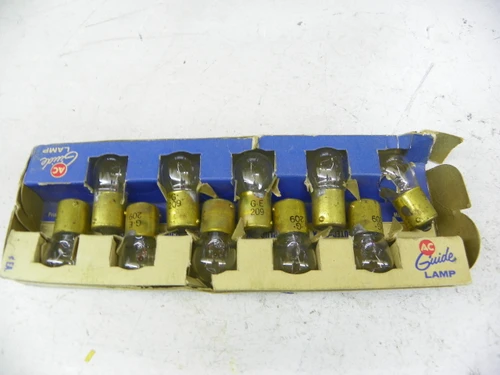 AC Guide Lamp 209 Incandescent Lamp for vintage auto restoration. - Image 1